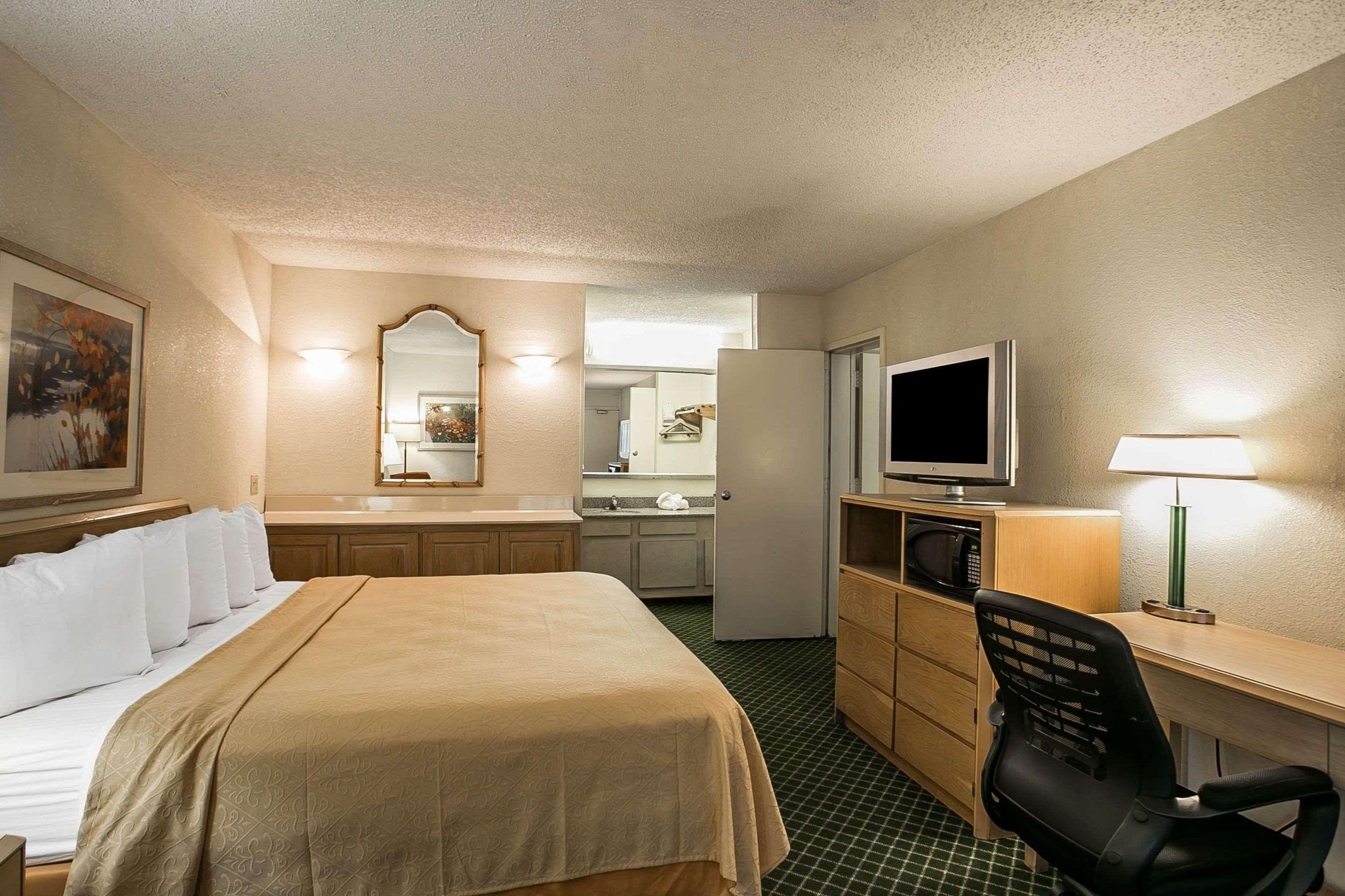 Quality Inn Sumter Exterior photo