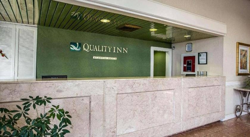 Quality Inn Sumter Exterior photo